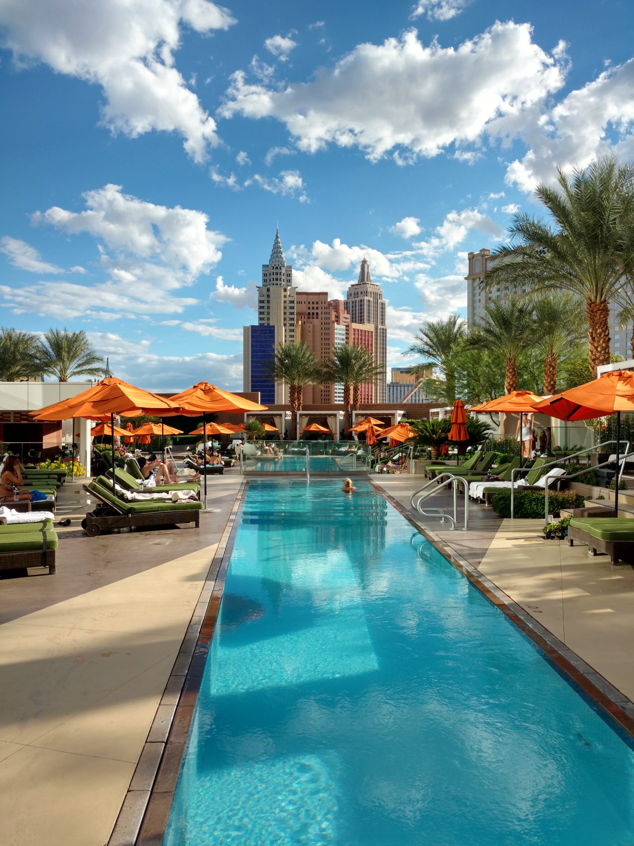 Mandarin Oriental Las Vegas Pool