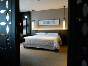 Sheraton Grand Deluxe Suite bedroom