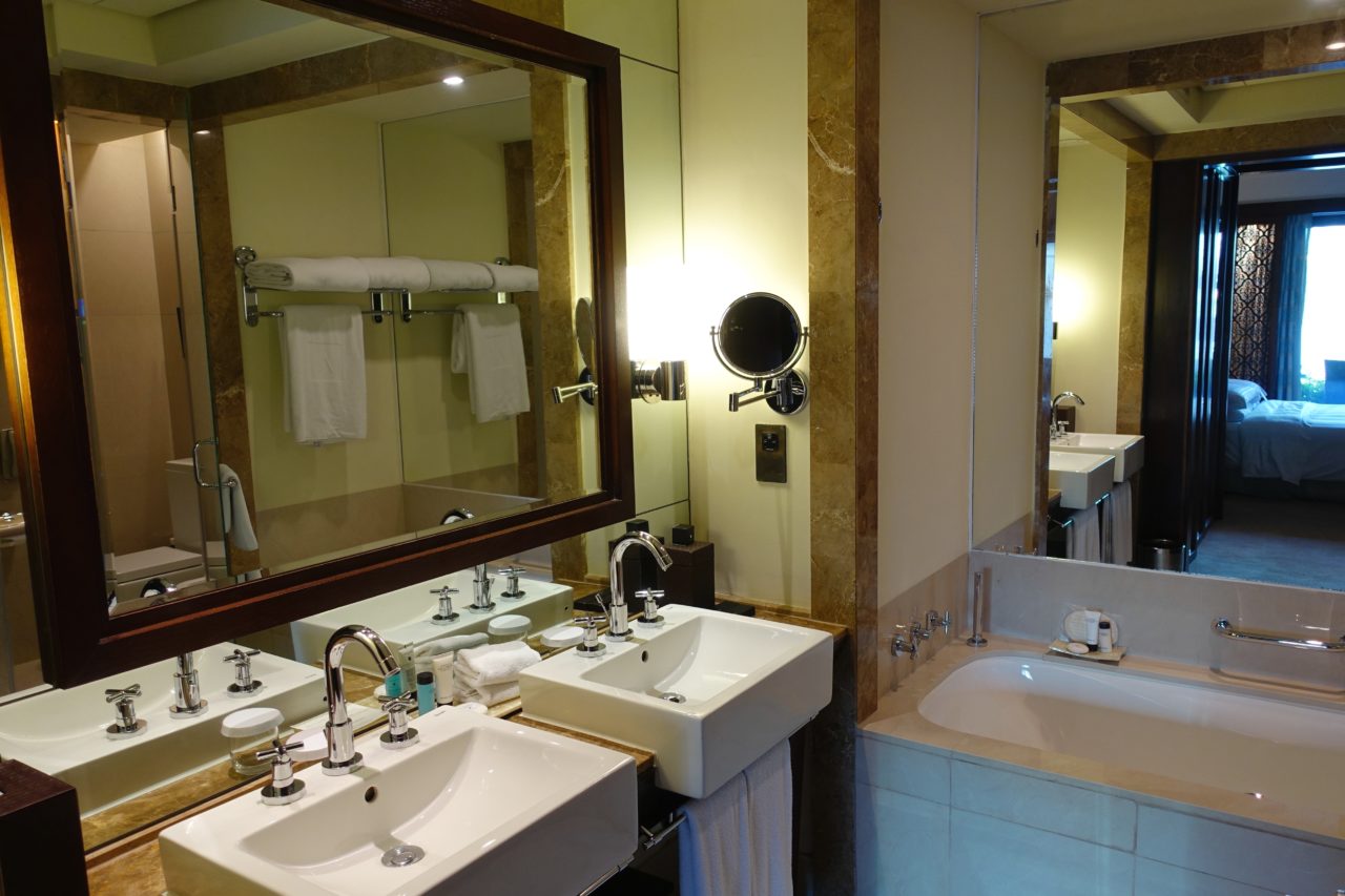 Bathroom Palace Downtown Dubai Hotel