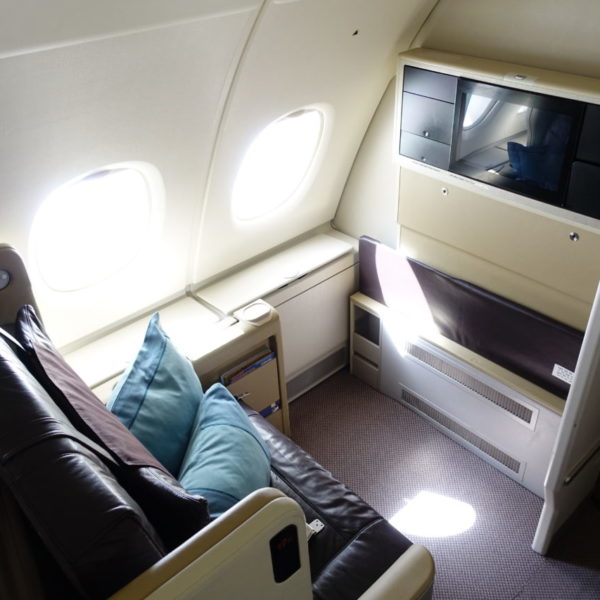 Singapore Airlines Business Class