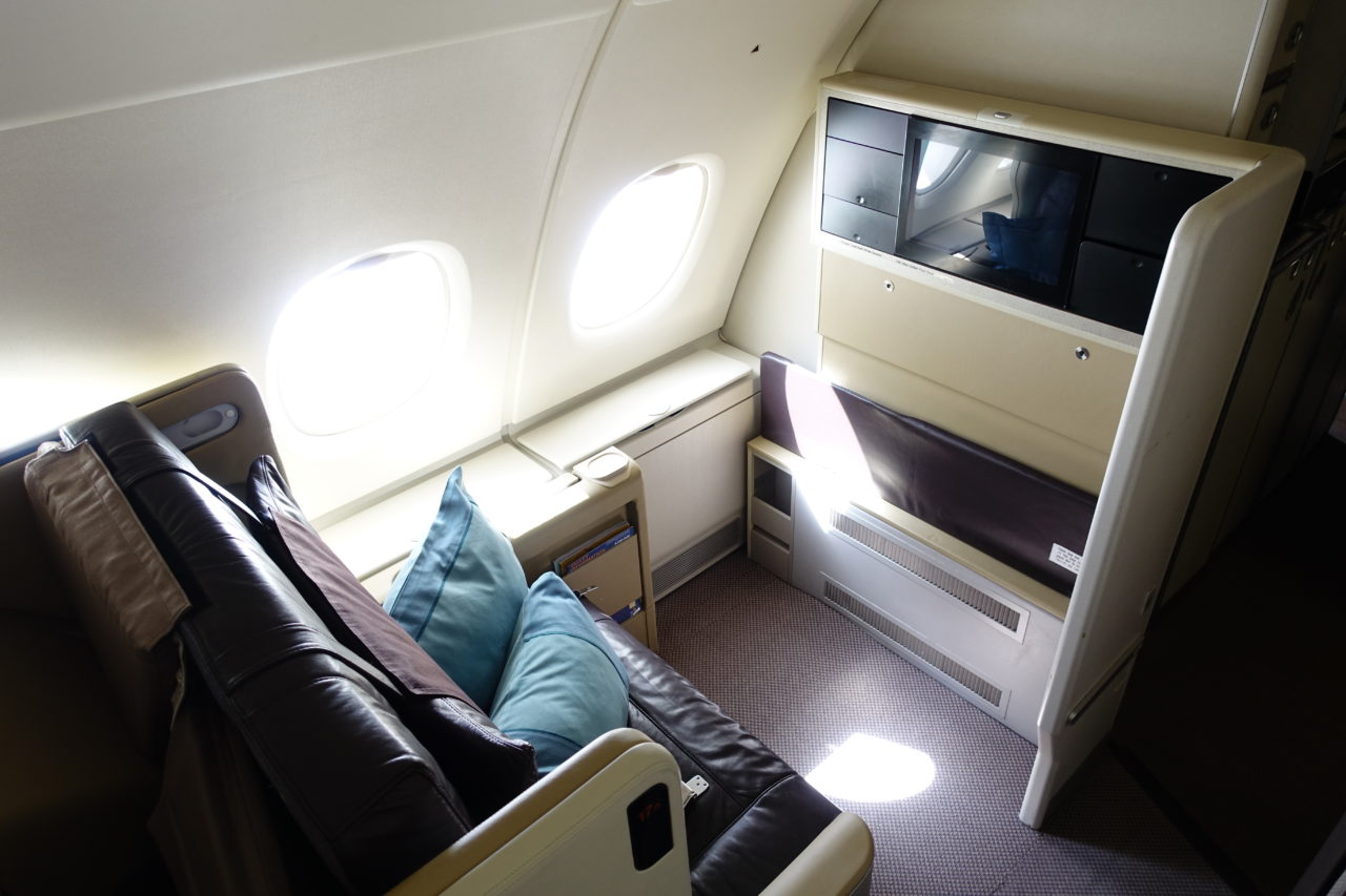 Singapore Airlines Business Class